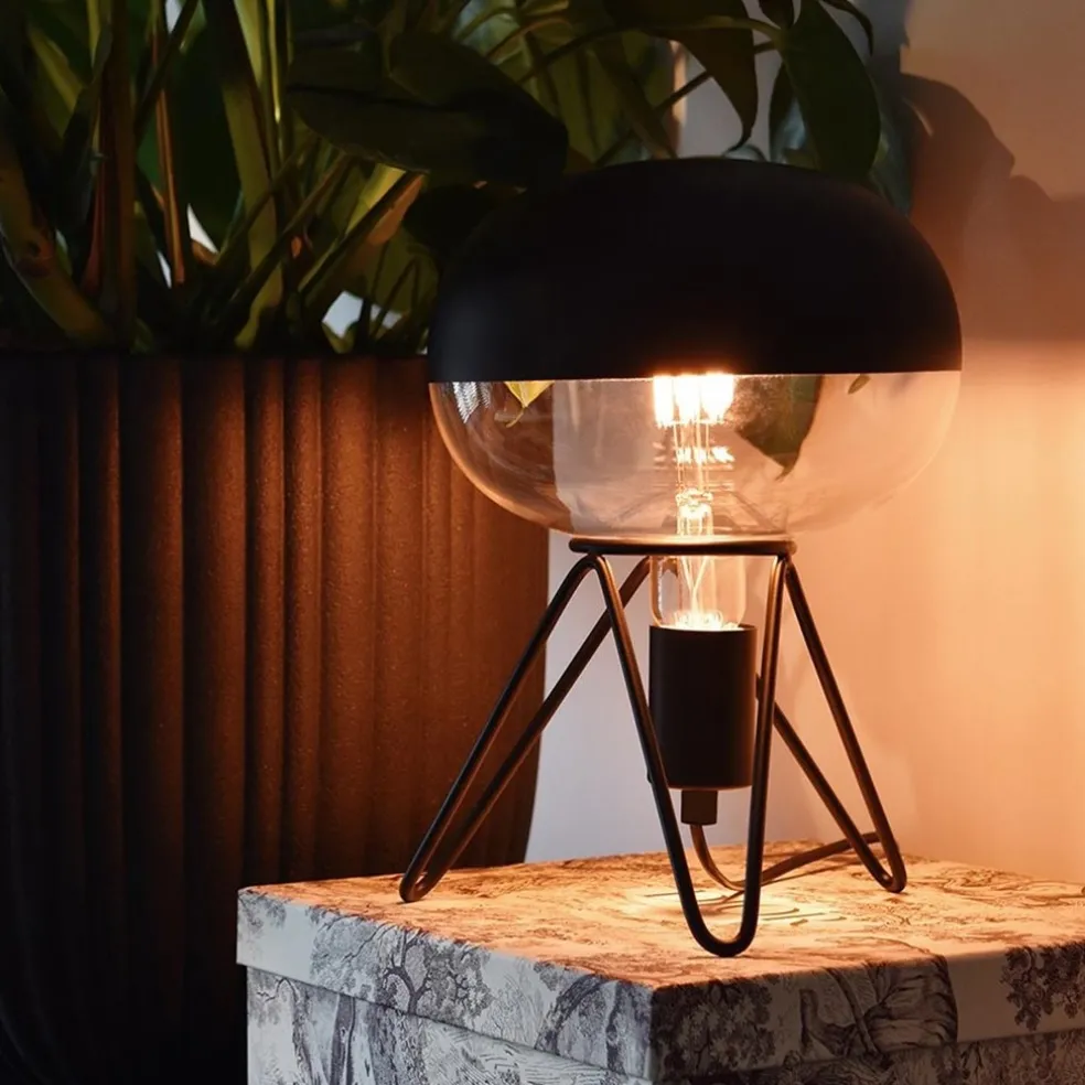 Calex tafelarmatuur driepoot zwart E27