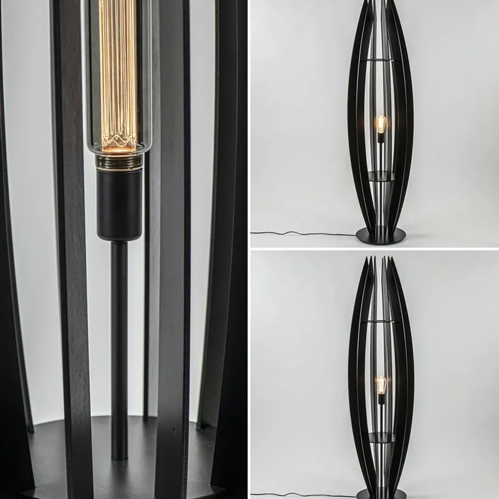 Grote houten vloerlamp mat zwart