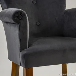 Klassieke armstoel kersenhout in stof