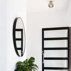 Kleine plafondlamp hal/toilet met smokey glazen kap