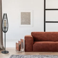 Landelijke vloerlamp mat zwart met houten kap