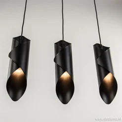 Moderne 3-lichts hanglamp zwart metaal