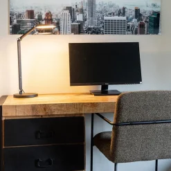 Moderne tafel/bureaulamp zwart met dimbaar LED