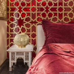 Oosterse tafellamp rond antiek messing