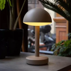 Oplaadbare LED tafellamp beige