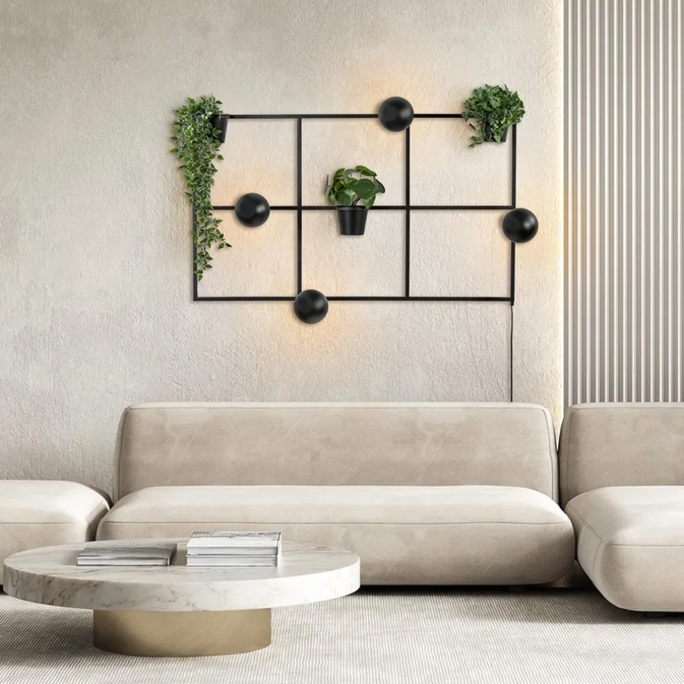 Rechthoekige wandlamp zwart frame met plantenpotten