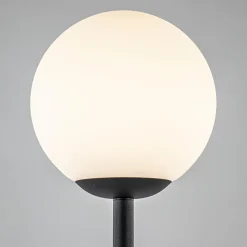 Retro vloerlamp mat zwart met witte glazen bol