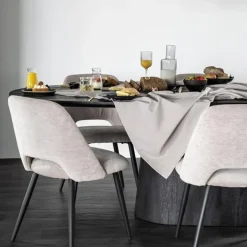 Robuuste mango houten eettafel Aron ovaal zwart