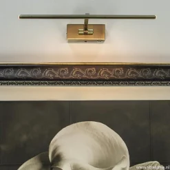 Strak klassieke wandlamp brons dimbaar LED