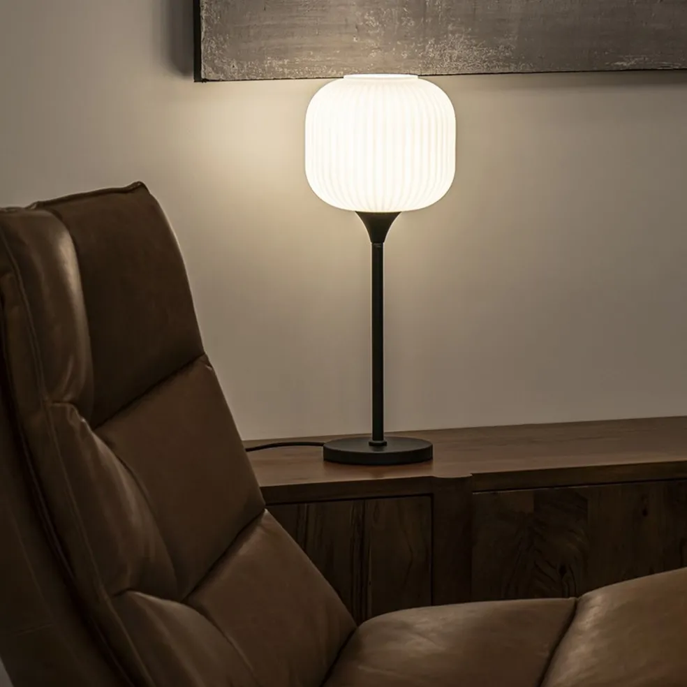 Tafellamp mat zwart met wit glas hoog