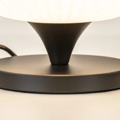 Tafellamp mat zwart met wit glas