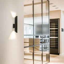 Wandlamp koker smal up+down zwart