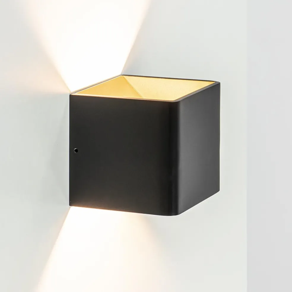 Wandlamp Stretto kubus zwart/goud